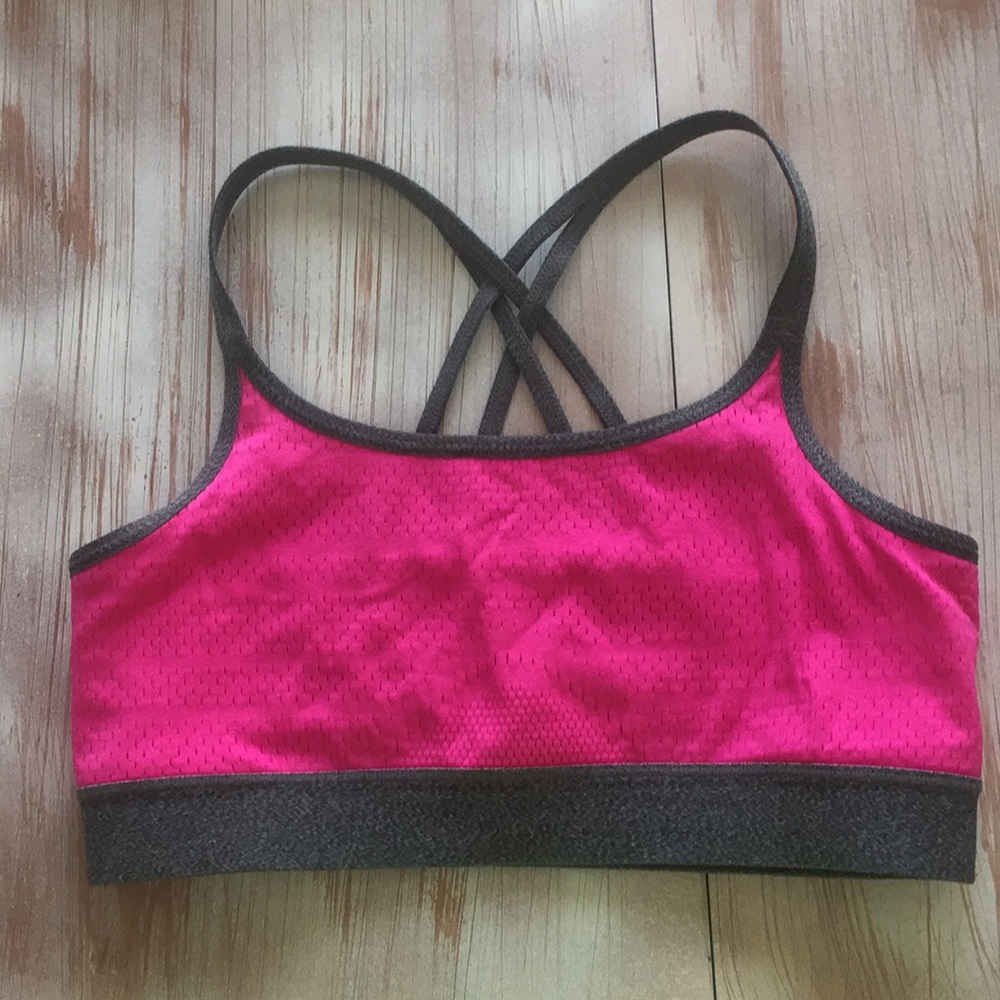 NEW Champion Sports Bra- BARELY worn! Size MD